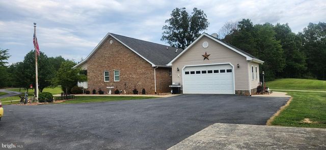 794 STEED LN, Front Royal, VA 22630