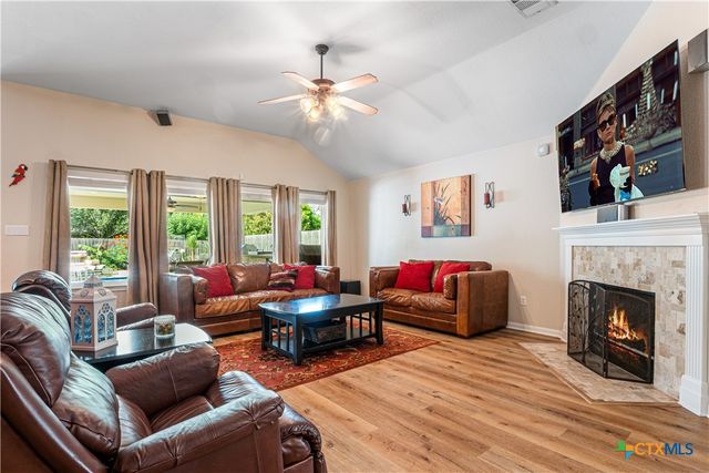 700 Stokesay Castle Path, Pflugerville, TX 78660