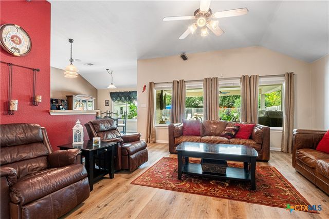 700 Stokesay Castle Path, Pflugerville, TX 78660