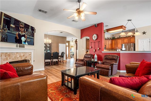700 Stokesay Castle Path, Pflugerville, TX 78660