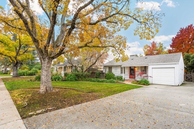 5228 F St, Sacramento, CA 95819