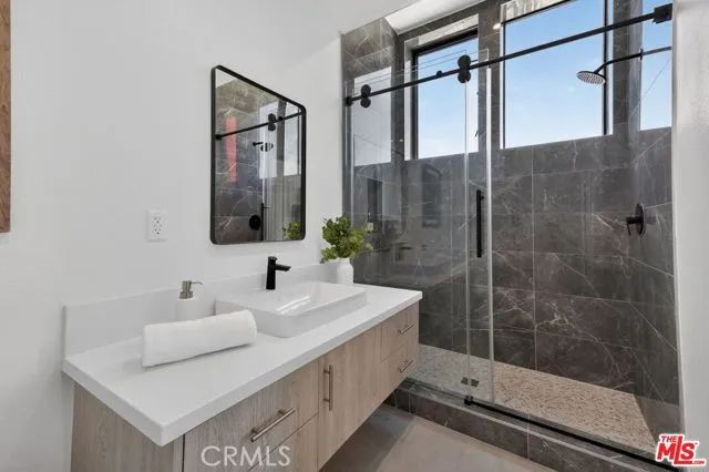 1204 N Orange Grove Ave Avenue, West Hollywood, CA 90046
