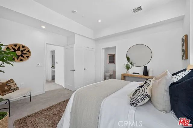 1204 N Orange Grove Ave Avenue, West Hollywood, CA 90046