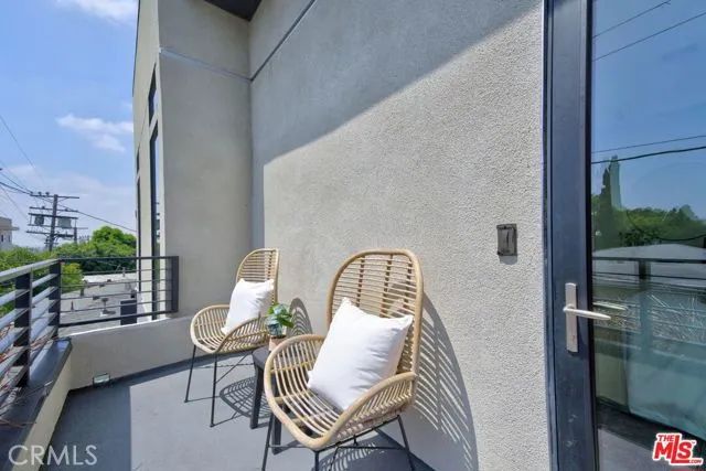 1204 N Orange Grove Ave Avenue, West Hollywood, CA 90046