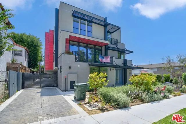 1204 N Orange Grove Ave Avenue, West Hollywood, CA 90046