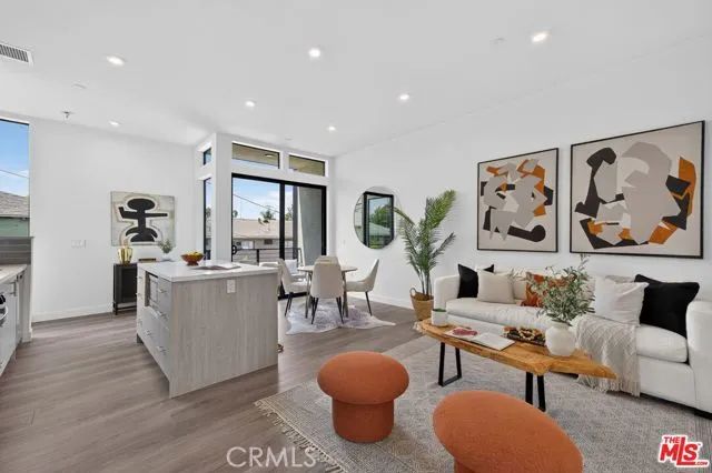 1204 N Orange Grove Ave Avenue, West Hollywood, CA 90046