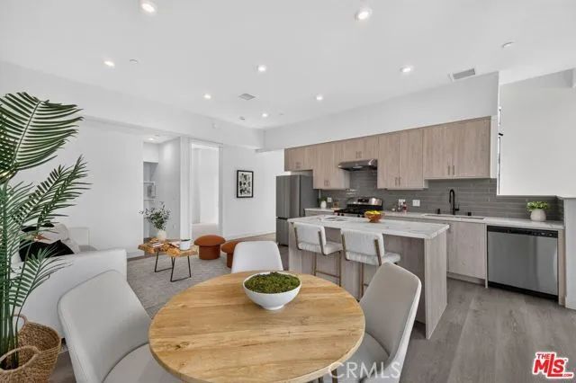 1204 N Orange Grove Ave Avenue, West Hollywood, CA 90046