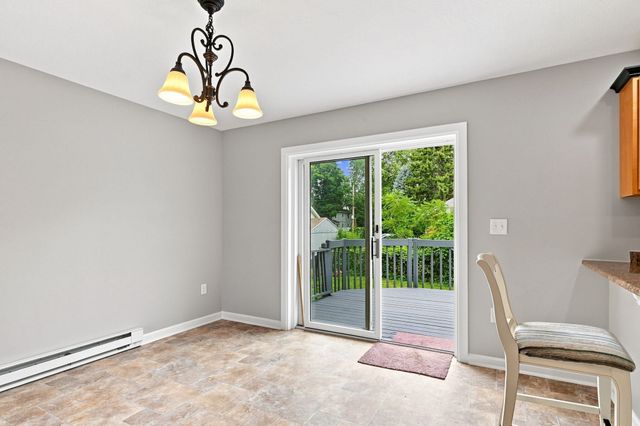 192 Empire St, Chicopee, MA 01013