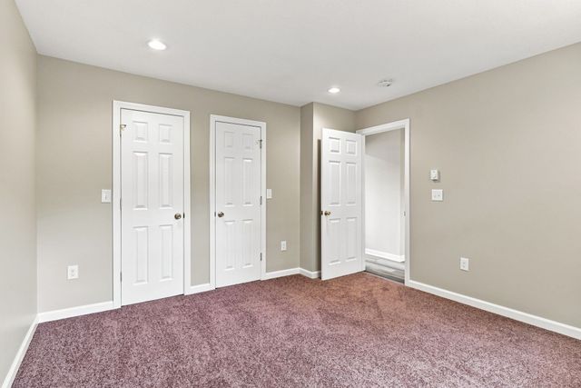 192 Empire St, Chicopee, MA 01013