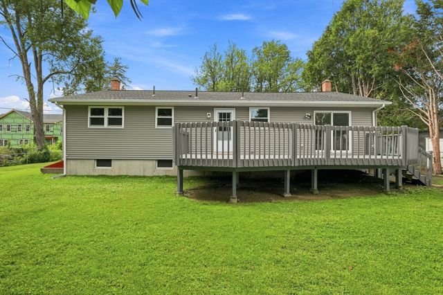 192 Empire St, Chicopee, MA 01013