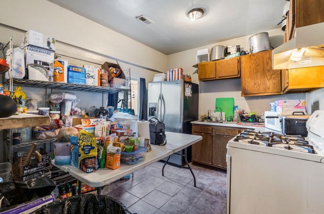1800 Walter Street SE, Albuquerque, NM 87102