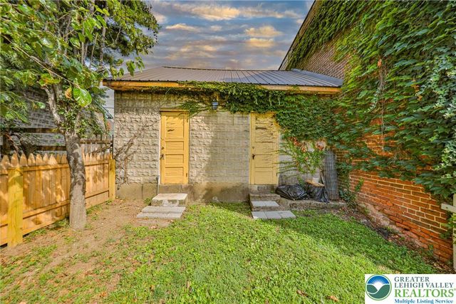 807 Spring Garden Street, Easton, PA 18042