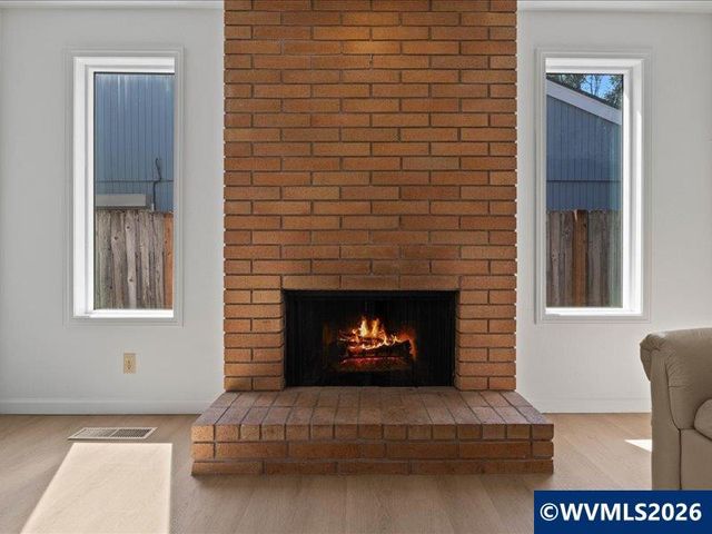 5455 Hickory Hill Dr SE, Salem, OR 97306