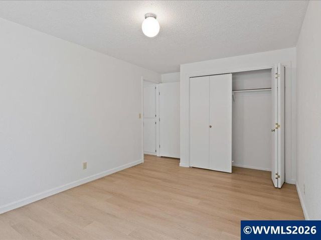 5455 Hickory Hill Dr SE, Salem, OR 97306