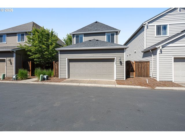 10320 Nw 293RD Ave, North Plains, OR 97133