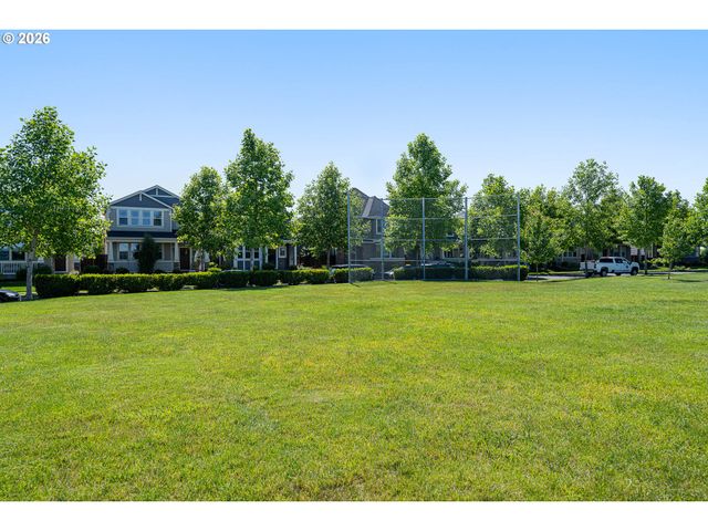 10320 Nw 293RD Ave, North Plains, OR 97133