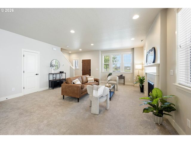 10320 Nw 293RD Ave, North Plains, OR 97133