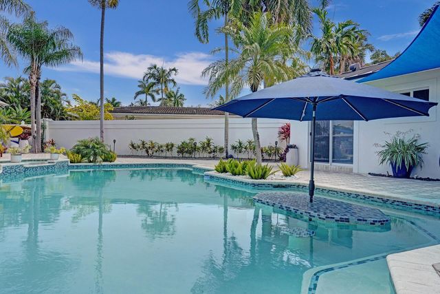 201 SE 11th Street, Pompano Beach, FL 33060