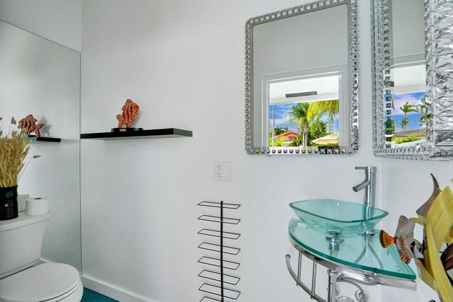 201 SE 11th Street, Pompano Beach, FL 33060