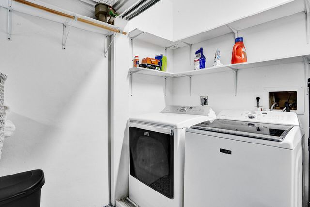 201 SE 11th Street, Pompano Beach, FL 33060