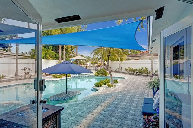 201 SE 11th Street, Pompano Beach, FL 33060