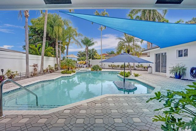 201 SE 11th Street, Pompano Beach, FL 33060