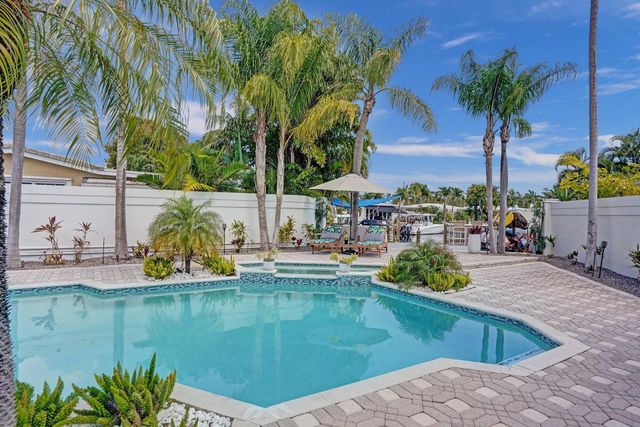 201 SE 11th Street, Pompano Beach, FL 33060
