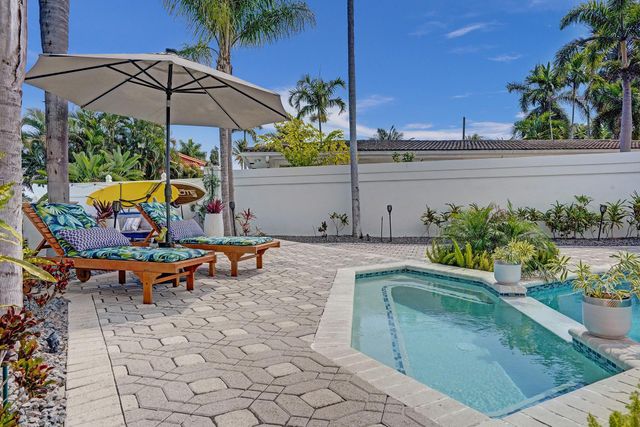 201 SE 11th Street, Pompano Beach, FL 33060