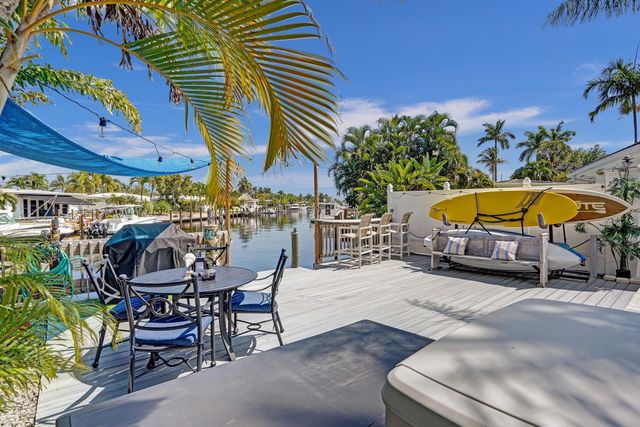 201 SE 11th Street, Pompano Beach, FL 33060