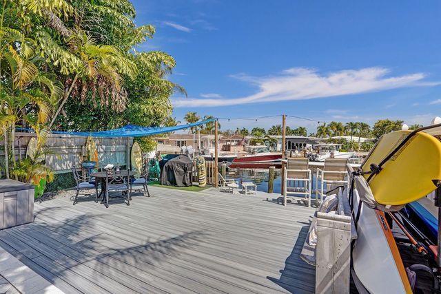 201 SE 11th Street, Pompano Beach, FL 33060