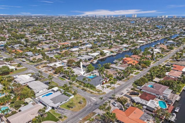 201 SE 11th Street, Pompano Beach, FL 33060