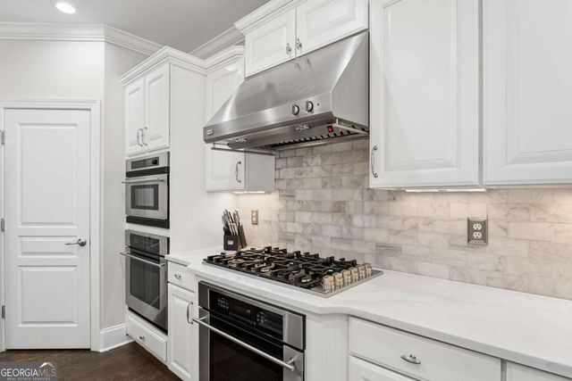10 Collins Lake Place, Mableton, GA 30126