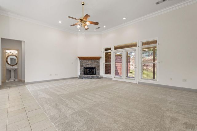123 Saratoga Street, Hot Springs, AR 71901