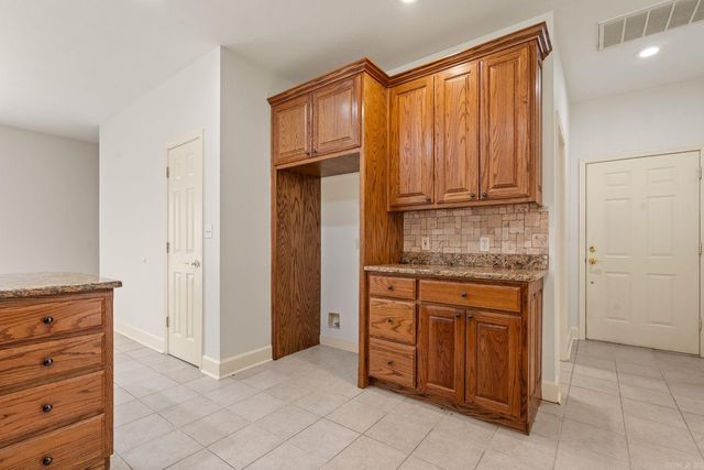 123 Saratoga Street, Hot Springs, AR 71901