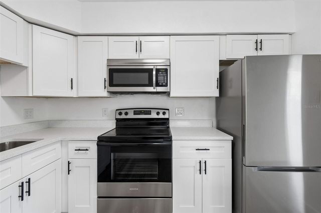 2832 MIRIAM STREET S, St Petersburg, FL 33711