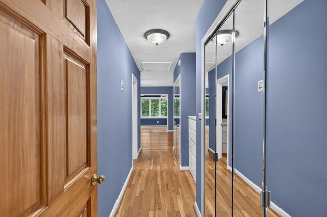 5274 Powers Ferry Road NW, Sandy Springs, GA 30327