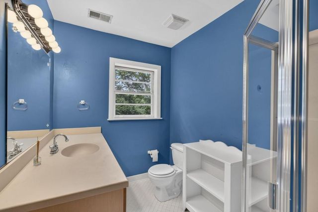 5274 Powers Ferry Road NW, Sandy Springs, GA 30327
