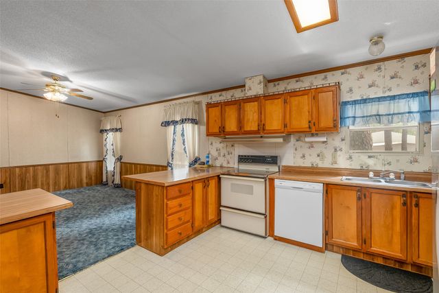 121 Woolworth Road, Stonewall, LA 71078