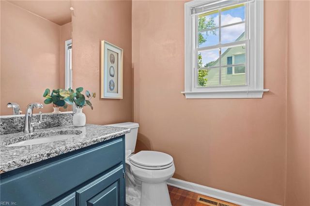 1124 Cordova CT, Virginia Beach, VA 23456