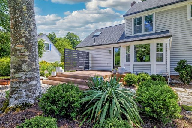 1124 Cordova CT, Virginia Beach, VA 23456