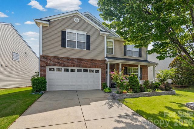 2025 Savannah Hills Drive, Matthews, NC 28105