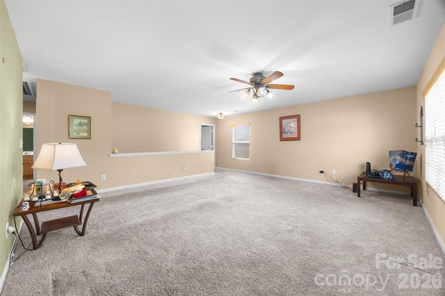 2025 Savannah Hills Drive, Matthews, NC 28105