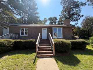 529 Coronation Drive, Fayetteville, NC 28311