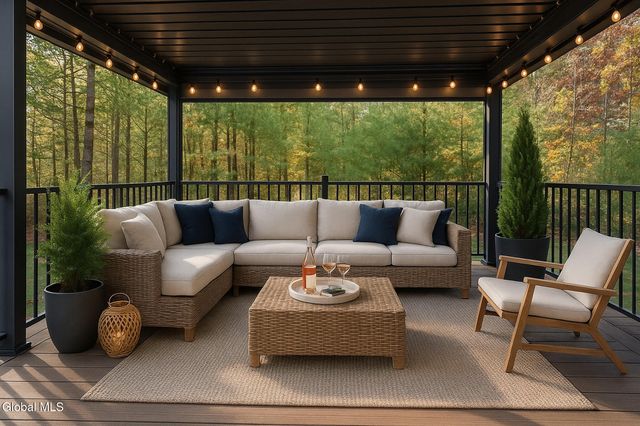 34 Greenbrier Way, Halfmoon, NY 12065