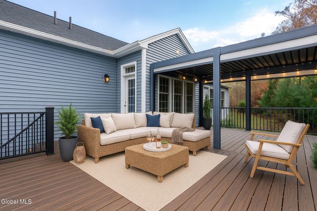 34 Greenbrier Way, Halfmoon, NY 12065