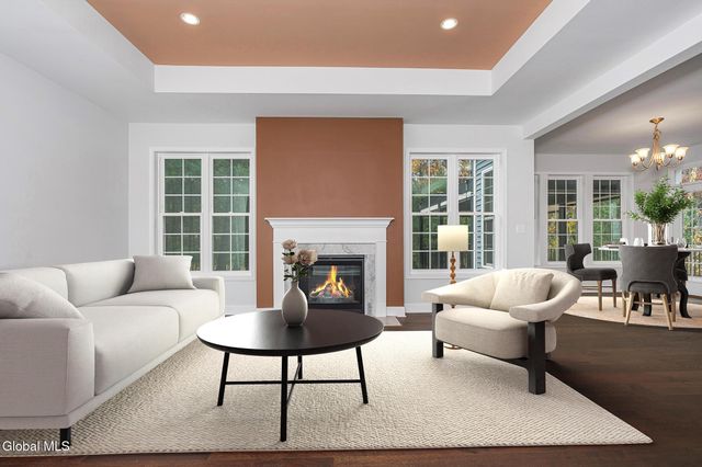 34 Greenbrier Way, Halfmoon, NY 12065