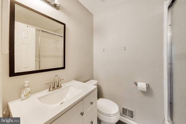 10075 MAPLE LEAF DR, Montgomery Village, MD 20886