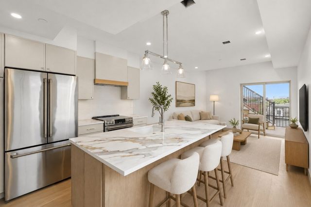 17 Princeton St 3, Boston, MA 02128
