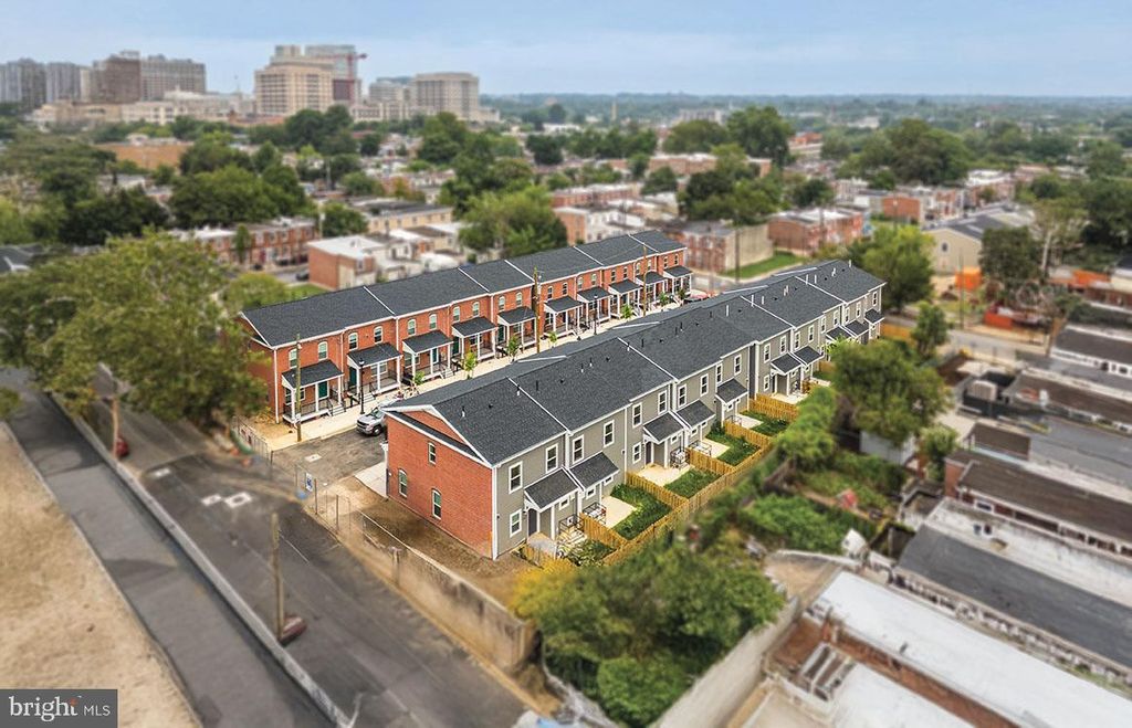 839 BENNETT ST, Wilmington, DE 19801