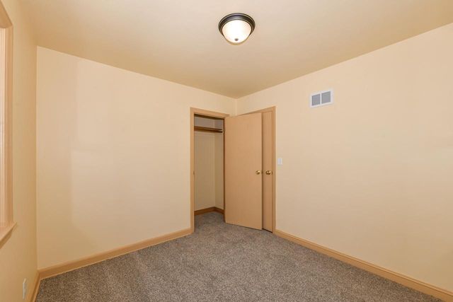 3662 S Brust AVENUE, Milwaukee, WI 53207
